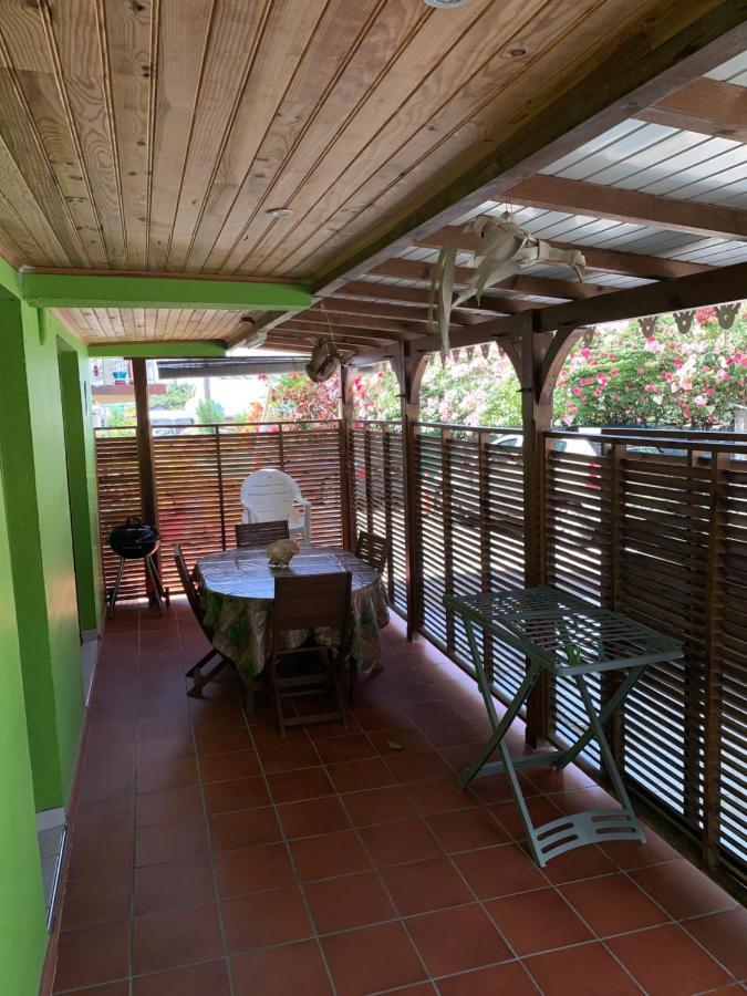 Chez Marie Andre Et Jeanne Apartment Grande Anse Екстериор снимка